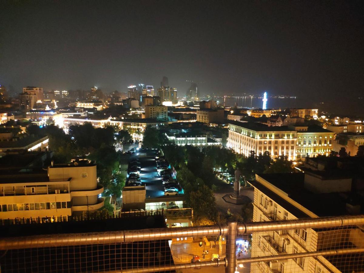 Central Apart Baku Luaran gambar